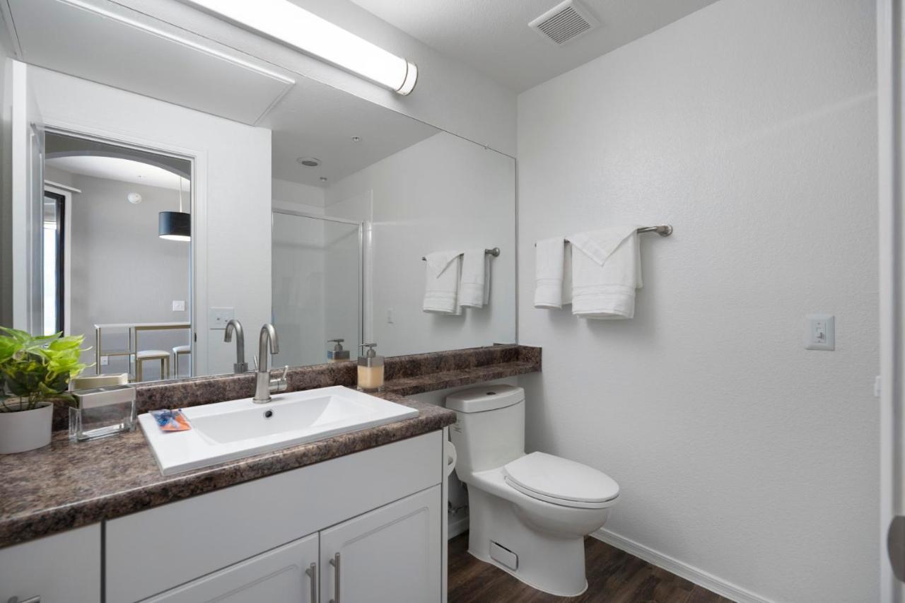 Luxury Mountain View 2Br With Balcony Located In Scottsdale Exterior foto